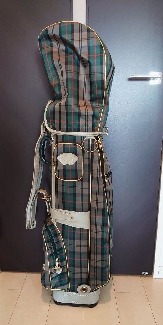 未使用　ゴルフバッグ グレーと緑のチェック柄（高さ115cm） 未使用 ゴルフバッグ グレーと緑のチェック柄（高さ115cm）