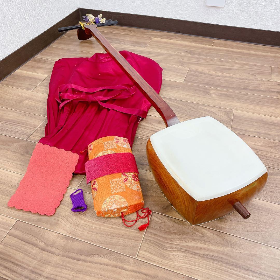 三味線 細棹 花梨 丸打胴 犬皮 和楽器 平溝 - メルカリ