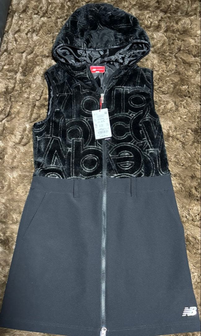 新品　New Balance Golf フード付きベスト　ワンピース　サイズ1 New Balance Golf（ニューバランスゴルフ） ワンピース 「new balance
