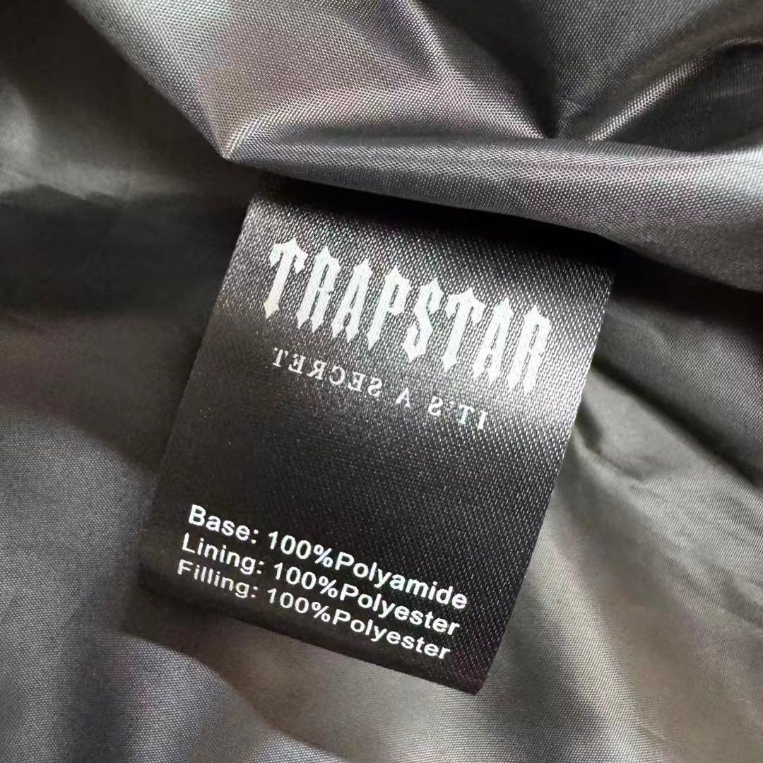 新品 TRAPSTAR 光沢ブラック ダウンジャケット Mサイズ n - メルカリ