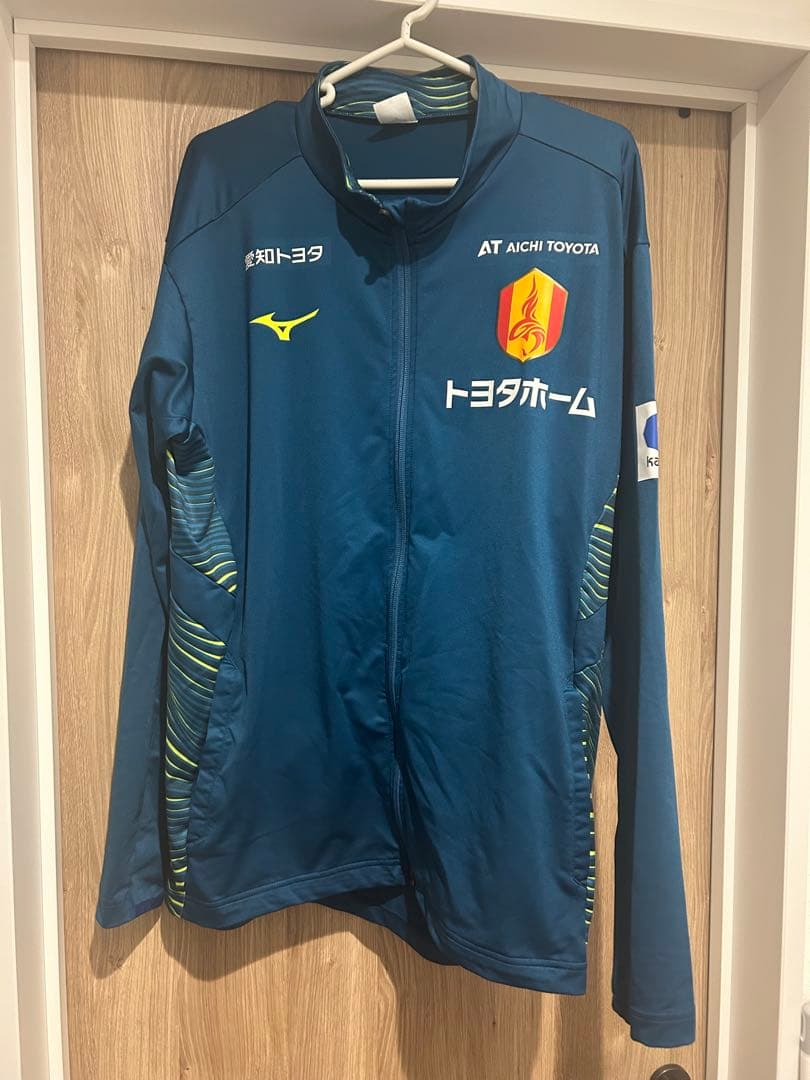 名古屋グランパス　ジャージ　支給品 選手支給品】名古屋グランパス トレーニングウェア ジャージ上のみ