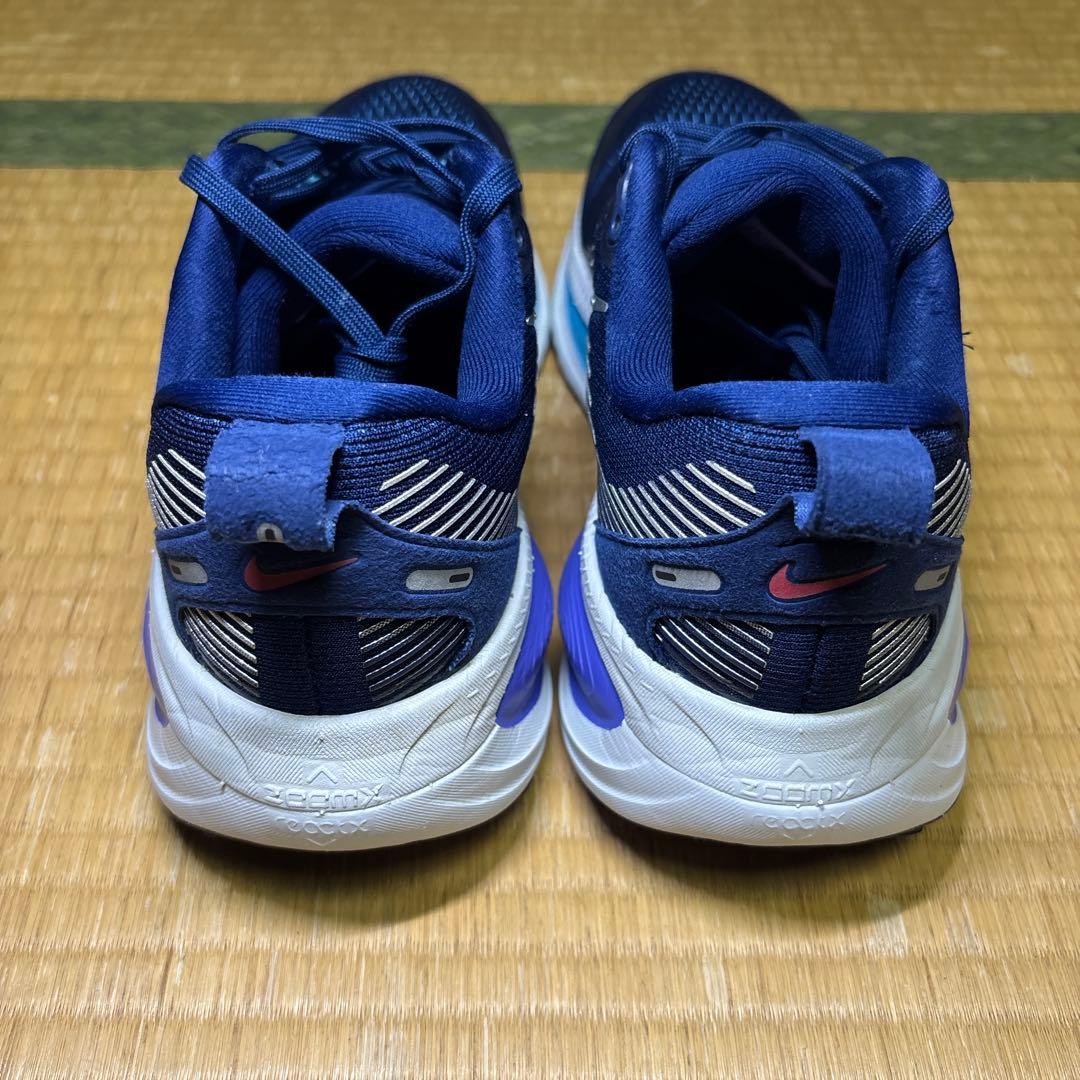 【美品】NIKE ボメロ18 25.5cm