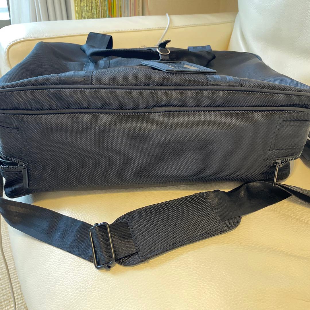 メーキャップフォーエバー プロフェッショナルバッグ - メルカリ