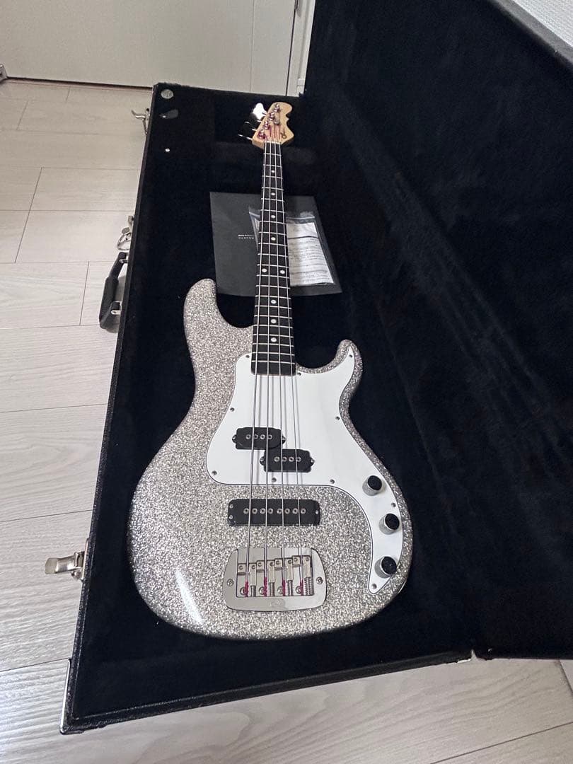 ベース g&l usa sb-2 silver flake G＆Lベース SB-2 USA Silver Flake 入荷しました｜島村楽器 ラゾーナ川崎店