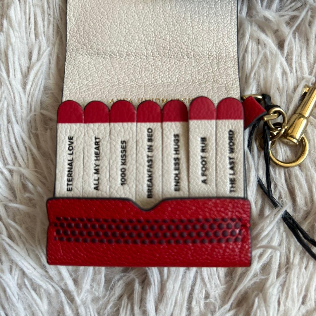 新品 ANYA HINDMARCH Match Book Heart キーケースの通販｜www.myxop.com