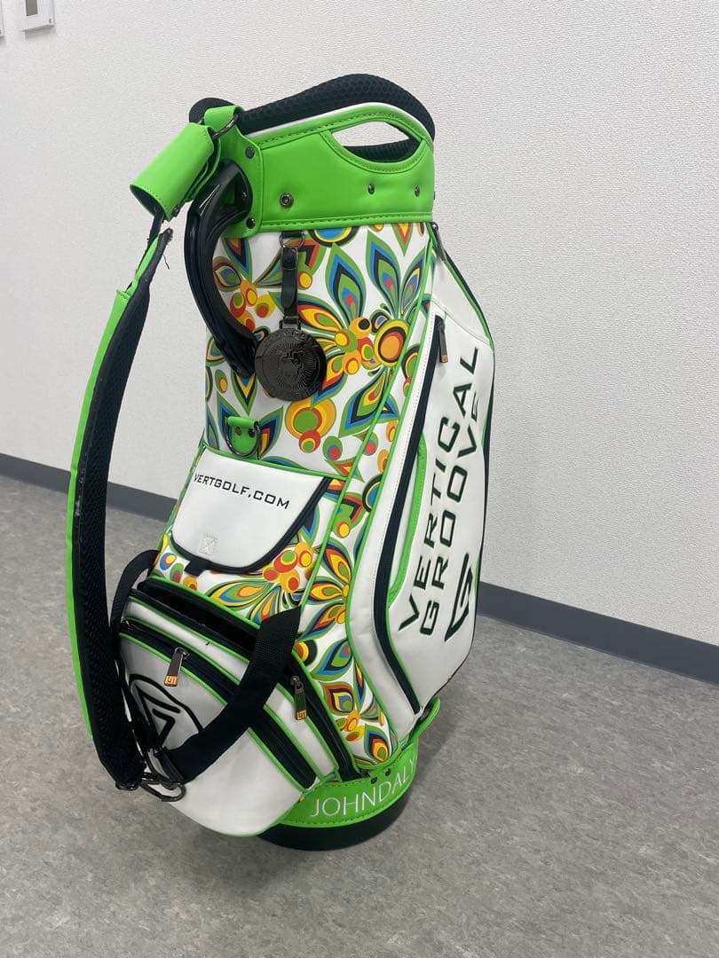 ラウドマウス　キャディバッグ ラウドマウス 超軽量 スタンド キャディバッグ 2.3kgs 8.5型 47インチ