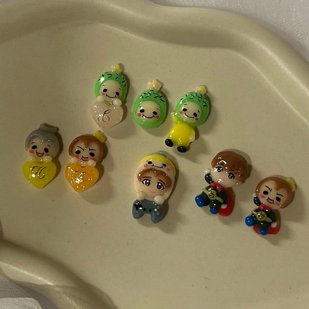 オーダーネイルパーツ 9ぷぅ Hey!Say!JUMP - メルカリ