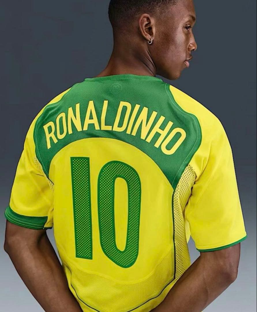 NIKE ブラジル代表ユニホーム ロナウジーニョ 復刻