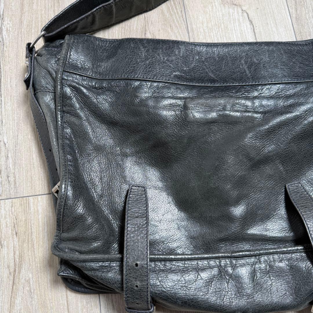 BALENCIAGA バレンシアガ レザー ショルダーバッグ アーカイブ - メルカリ