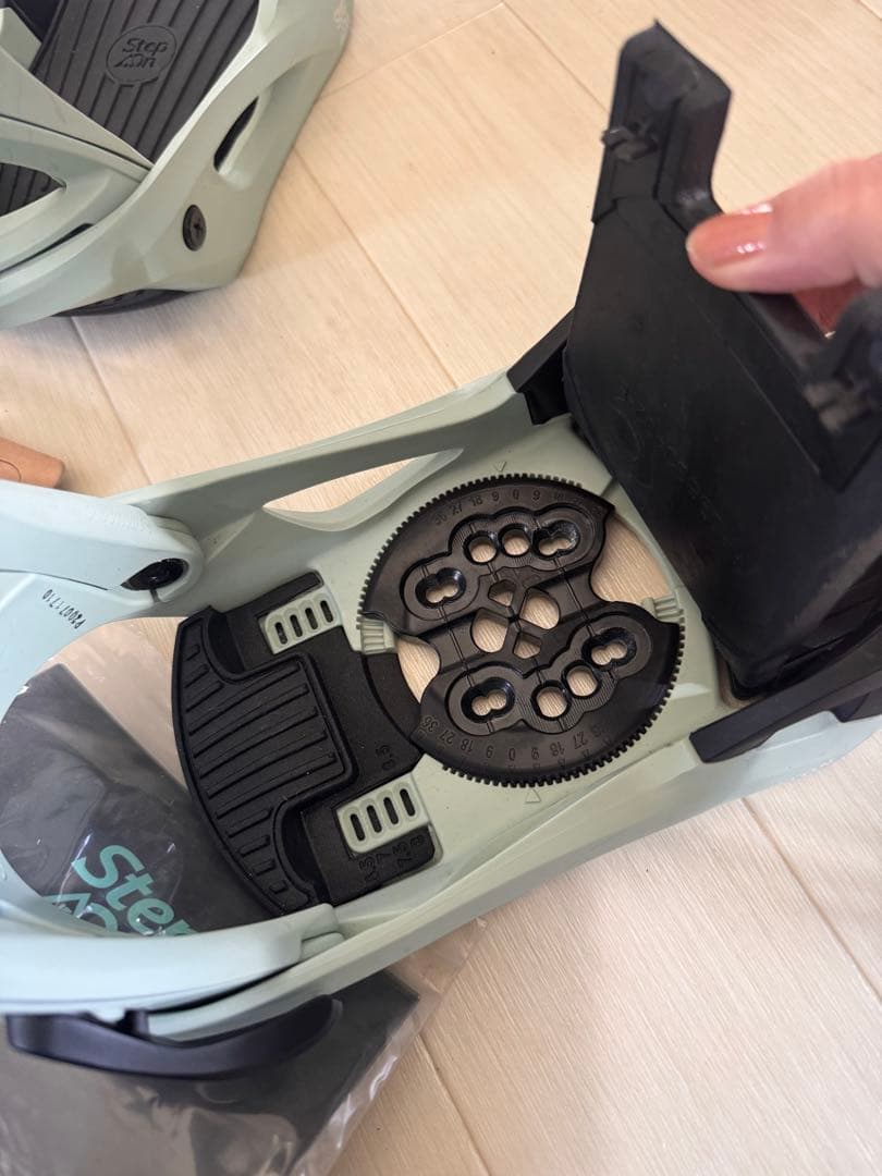 バートン ステップオン レディース リフレックス グリーン M/Lの通販は