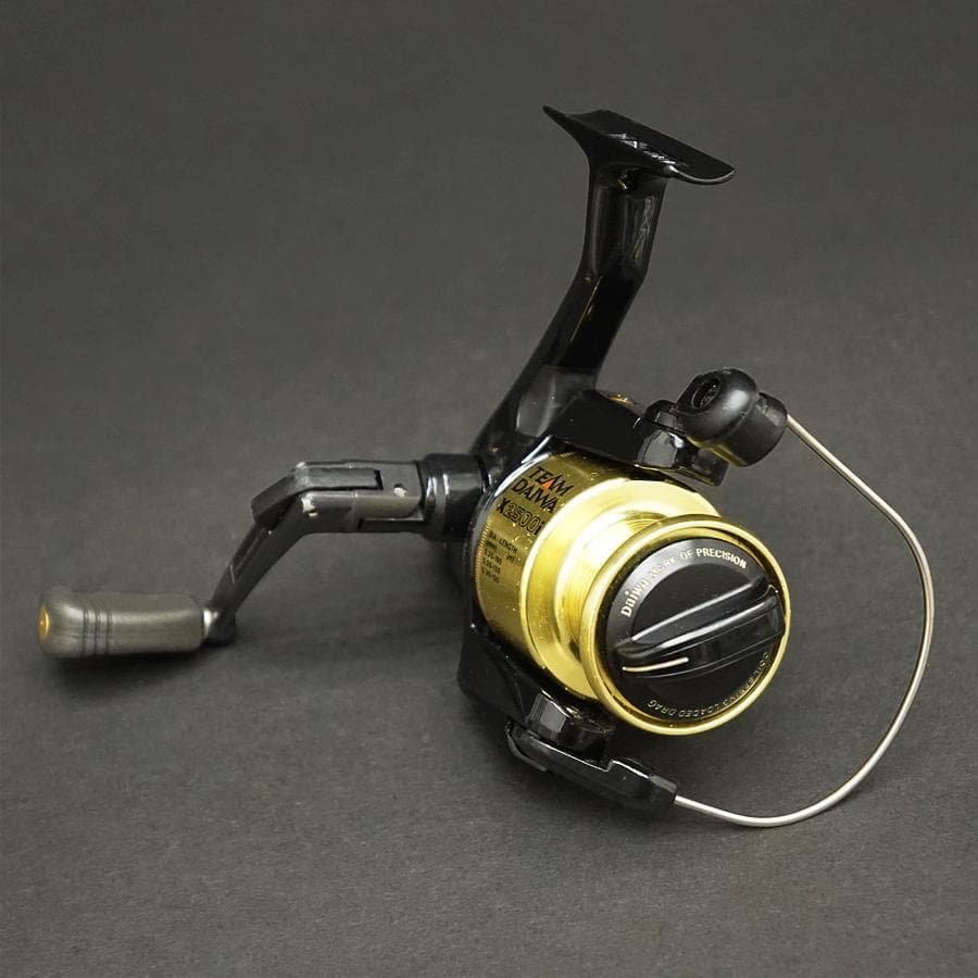 ダイワ TeamDaiwa X2500i リール 釣具 スピニング チームダイワ - メルカリ
