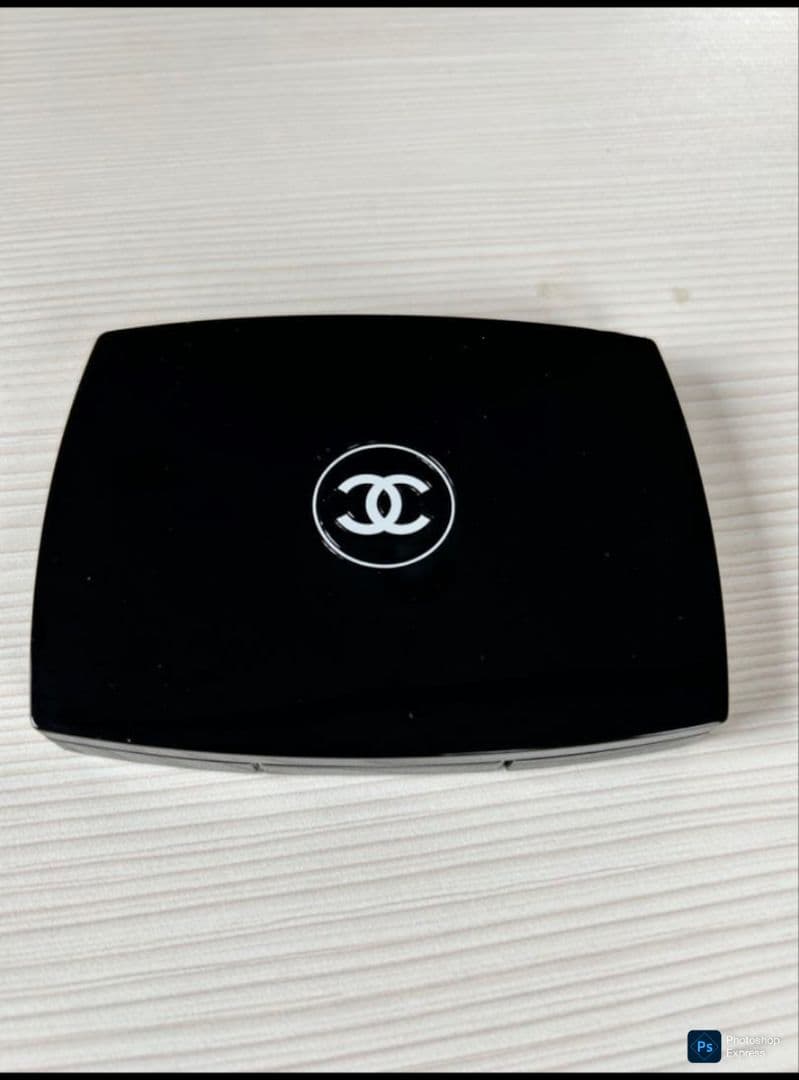 CHANEL ハイライトパウダー 2色、ヤーマン美顔器セット！！