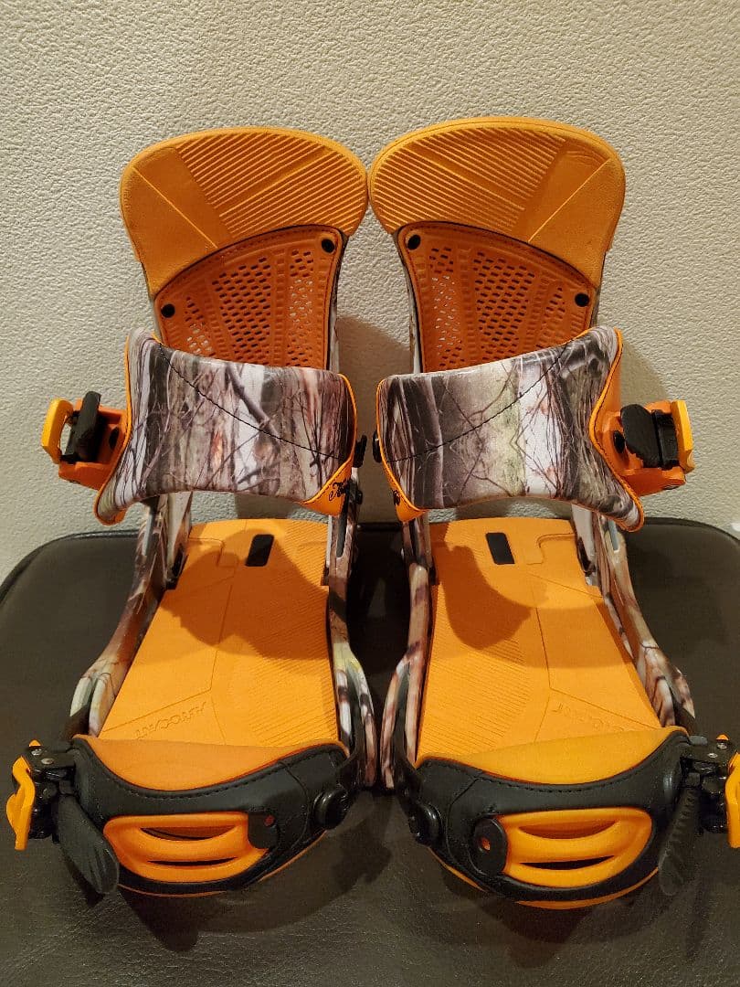 限定カラー BURTON バートン マラビータ Mサイズ Re:Flex Burton