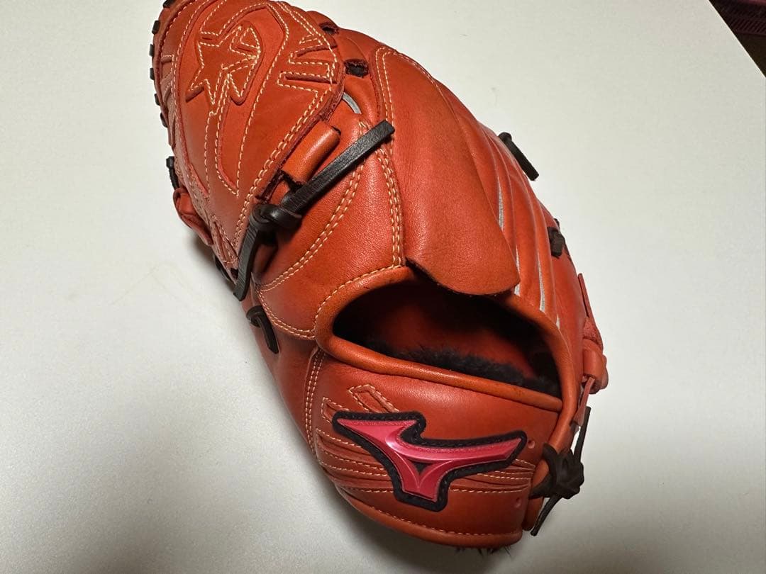 【最終値下げ】Mizuno Featemotion 左グローブ　投手用 Mizuno Pro Order グローブ 左 Mizuno Pro 硬式オーダーグローブ 黒 左