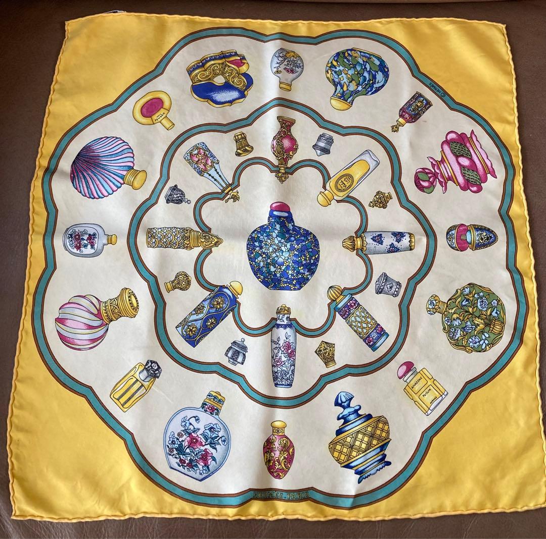 HERMES スカーフ エルメス カレ45 香水瓶 プチカレ パフューム 黄