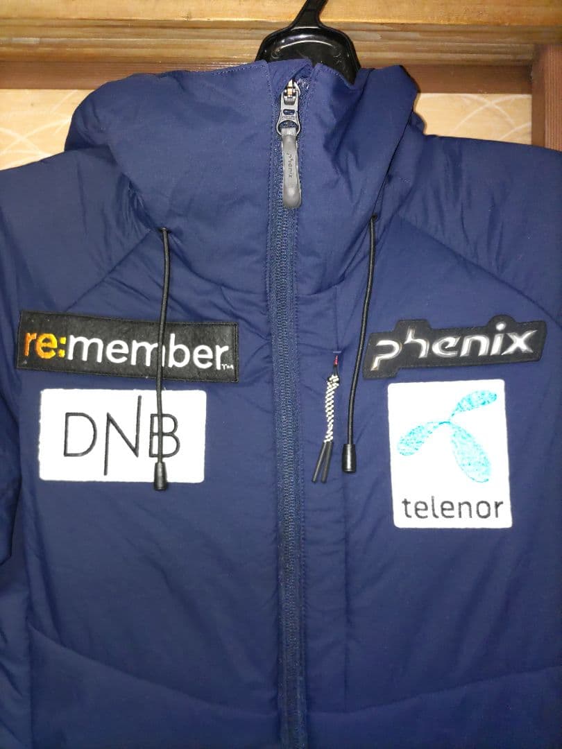 b 美良品 Phenix Norway Alpine Team パーカーミドラー