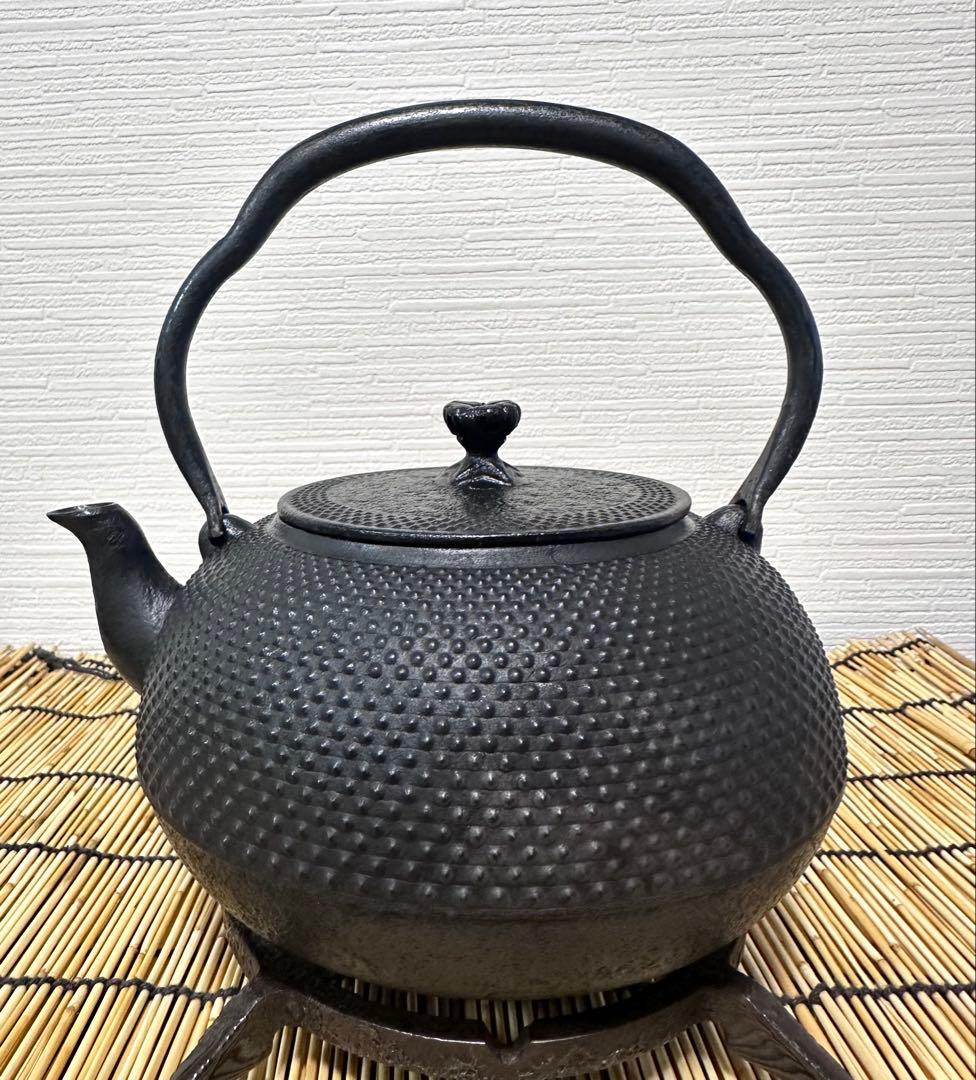 未使用品 南部照光堂 心斎作 木瓜鉉 18型アラレ 南部鉄瓶