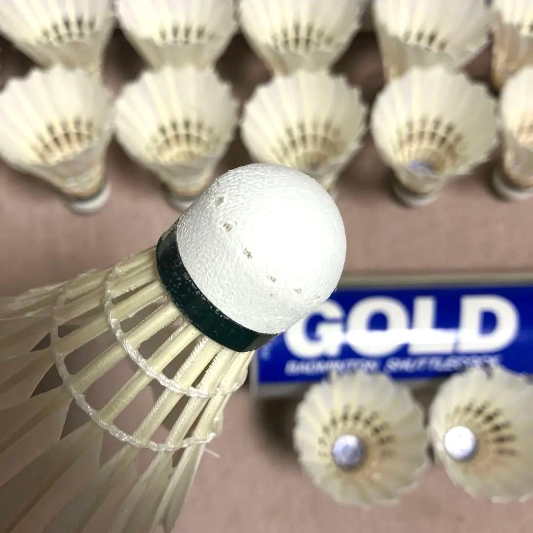 ジ*ナ様 ゴーセン シャトル ゴールド S-200 GOSEN 羽根 110個 - メルカリ