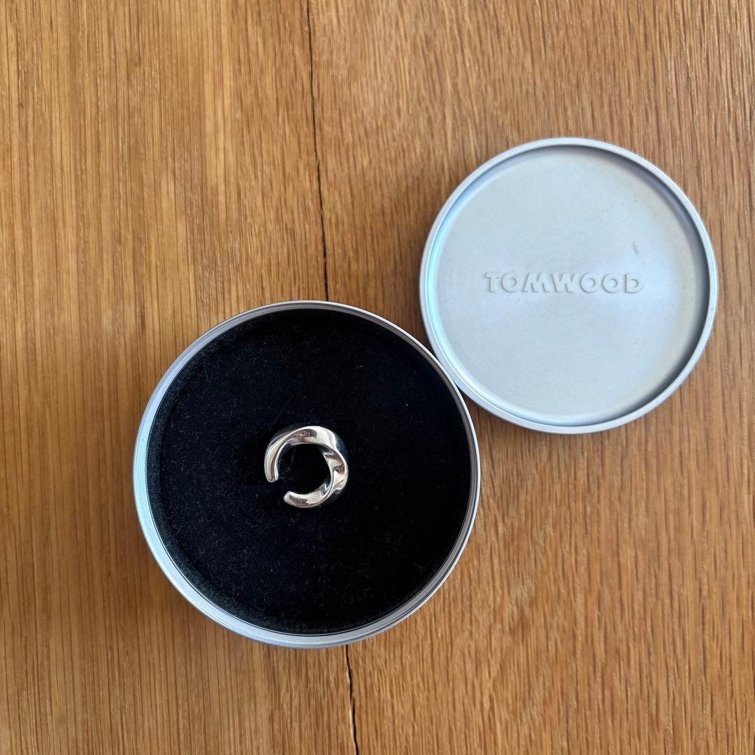 トムウッド インフィニティーロッククリスタルイヤーカフ トムウッド TOMWOOD 未使用 インフィニティ イヤーカフ ロック