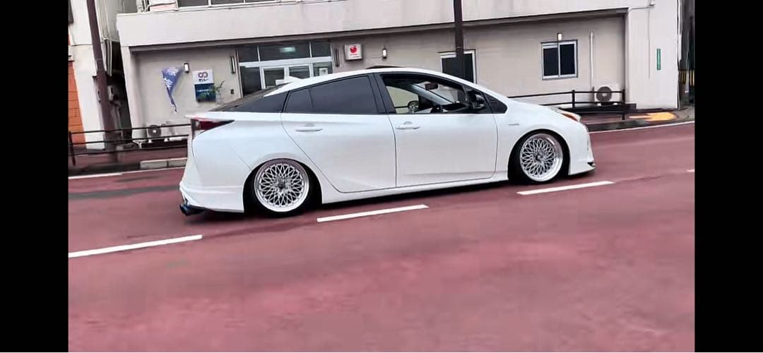 SSR フォーミュラメッシュ pcd100 9.5j 18インチ