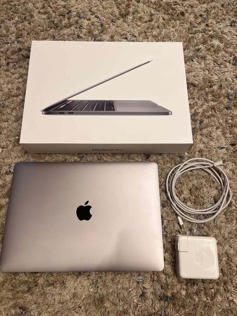 MacBook Pro 2020 8GBメモリ/512GBストレージ MacBook Pro (2020) 13-inch - Apple M1 8-core and 8-core GPU - 8GB