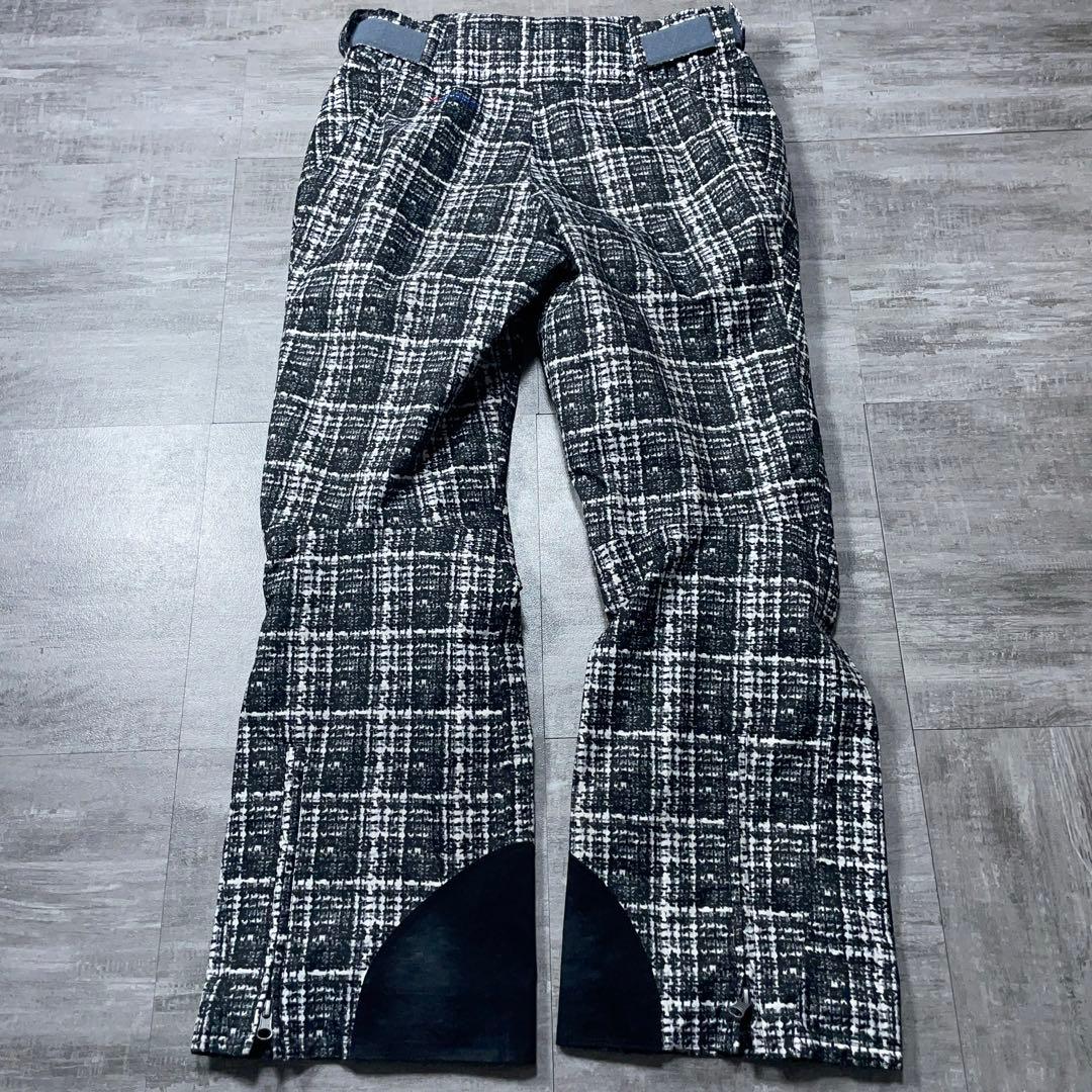 オススメ⭐︎ ONYONE スキーウェア デモモデル SーM チェック柄