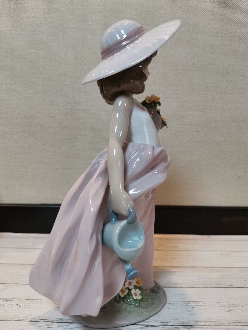 リヤドロ No.7676 夢がかなって ☆限定品☆廃盤☆美品☆ - メルカリ
