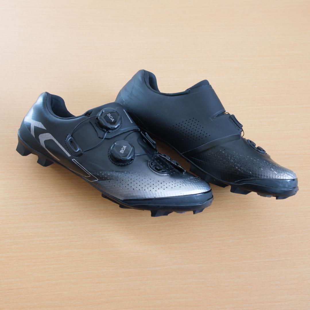 SHIMANO XC7 ビンディングシューズ （42E、26.5cm）