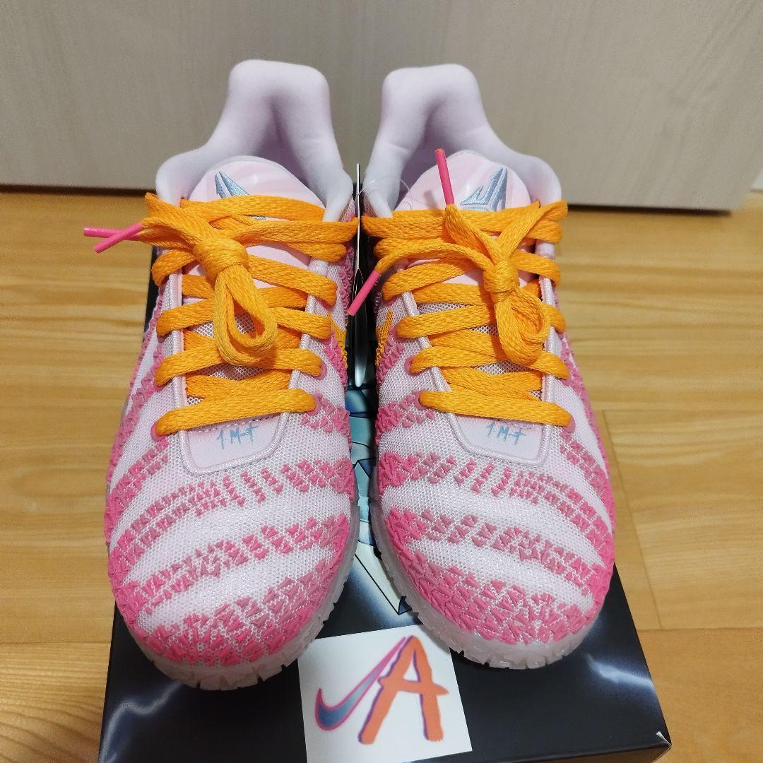 JA3 NIKE　24.5cm
