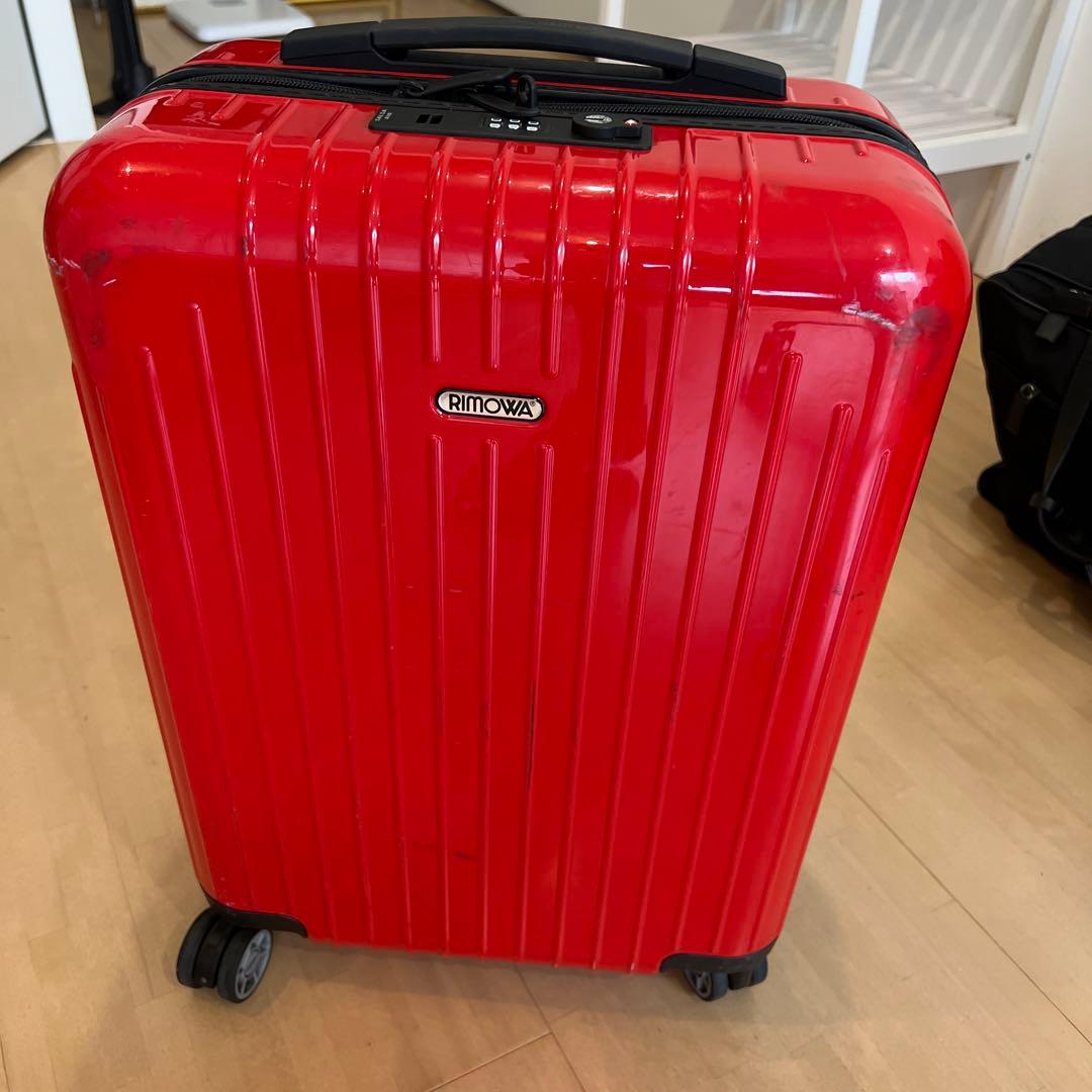 RIMOWA リモワサルサエアー　レッド 1-3泊] リモワ サルサエアー 33L ガーズレッド 4輪 RIMOWA SALSA AIR