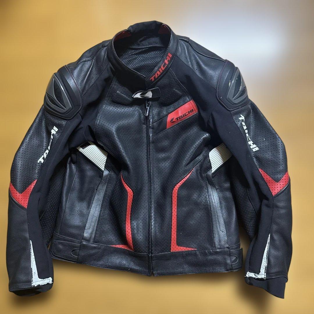 Tachik 黒白革ツナギ 上下セット両膝擦れ傷あり