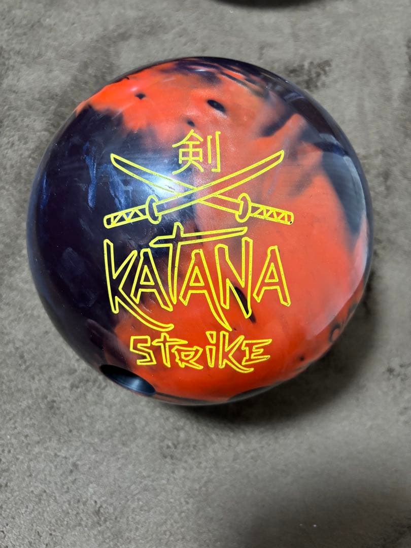 STORM IQ ウレタン ボウリングボール