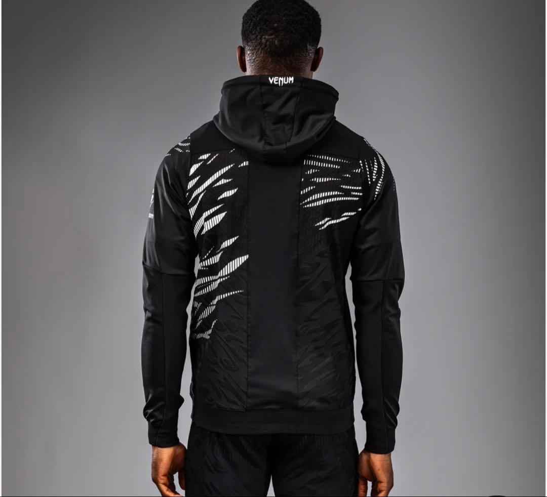 正規品 Venum UFC ジップパーカー Lサイズ Rizin ジャージ - メルカリ
