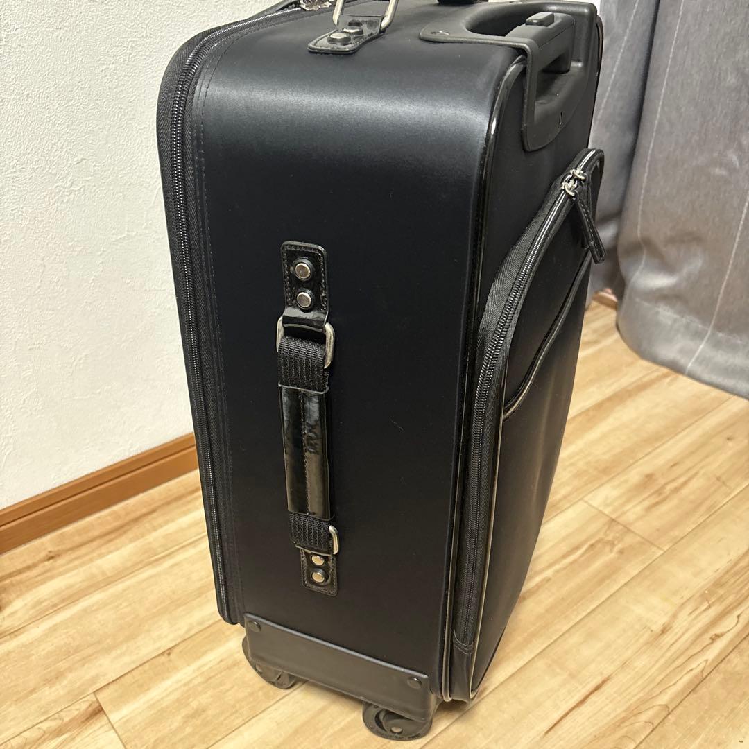 スワニー キャリーバッグ エナメル 黒 美品寄り 最安値