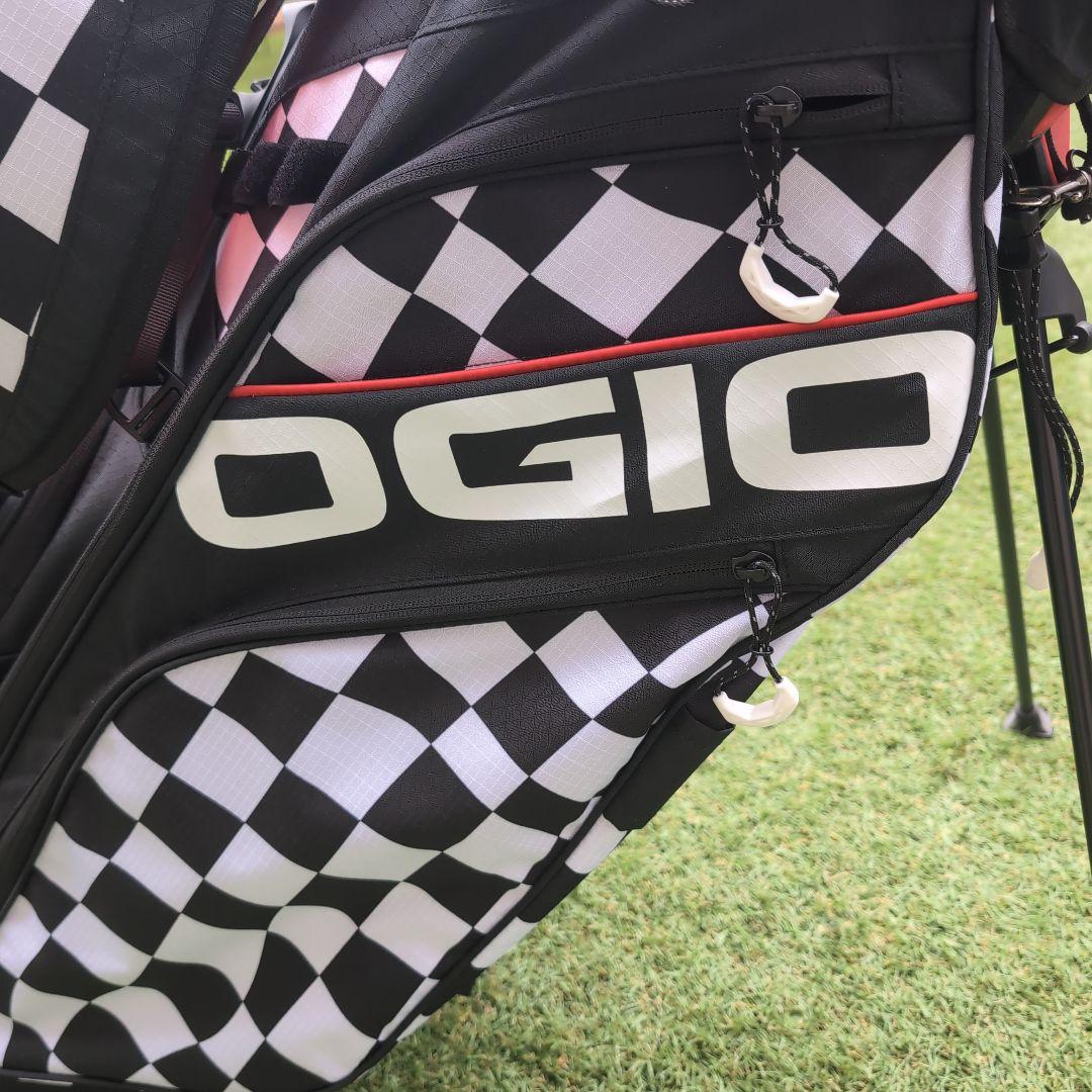 4月購入美品】OGIO 24 チェッカーフラッグ スタンド式キャディバッグ