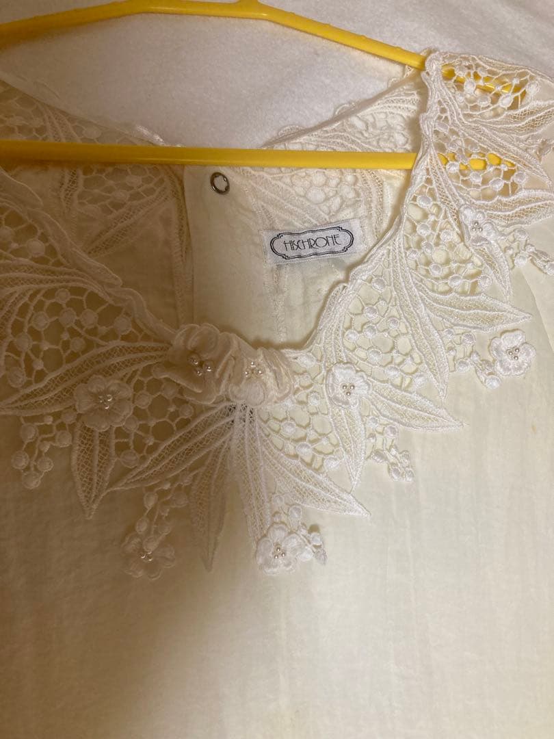 サエラ鈴蘭エプロン大きいサイズこれから寒い季節に沢山着込めます