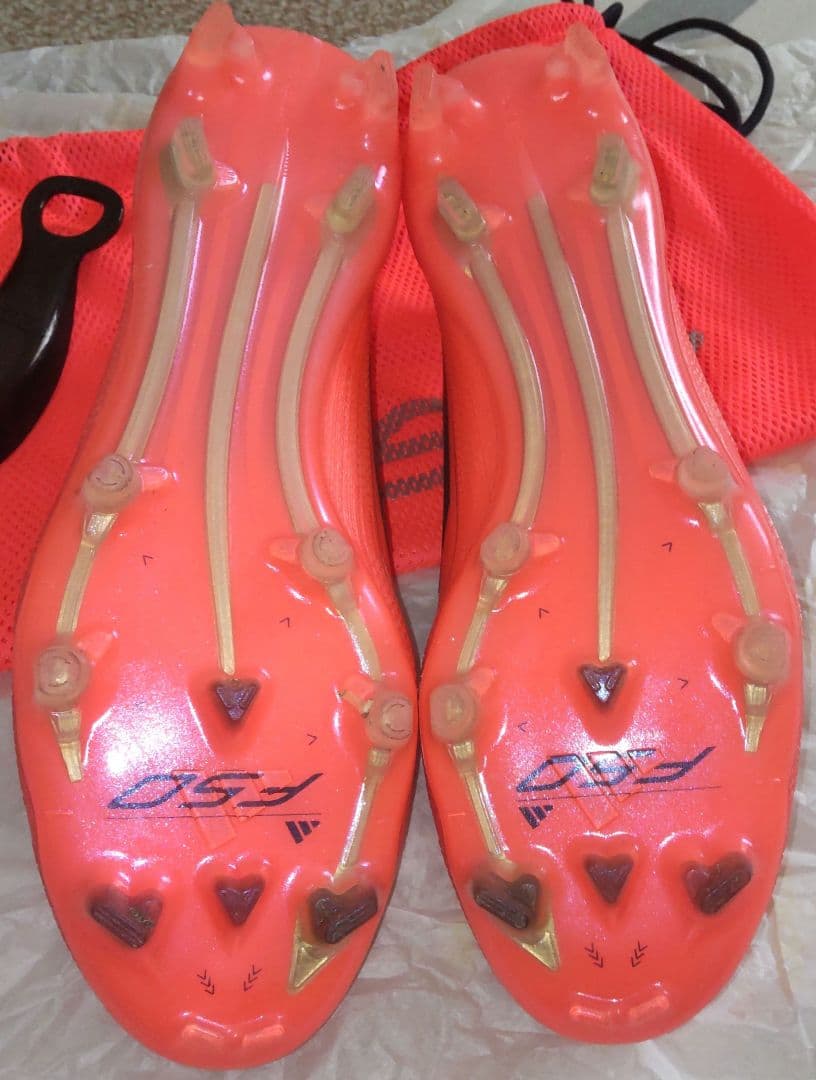 adidas F50　紐無し　FG 25.5cm