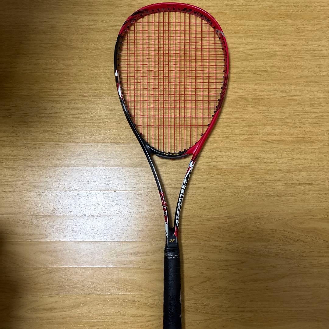 YONEX ナノフォース8v 赤 ナノフォース8V REVがカラーリニューアル！【NANOFORCE 8V REV