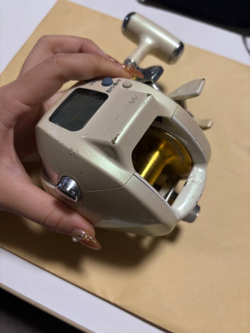 電動リール ホワイト ハンドル付き - リールオンライン ショップ 安い