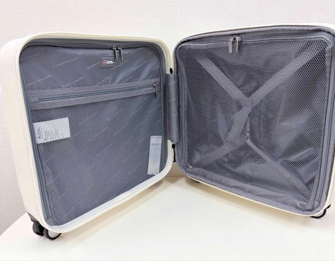 スイスミリタリー スーツケース 42L TSA