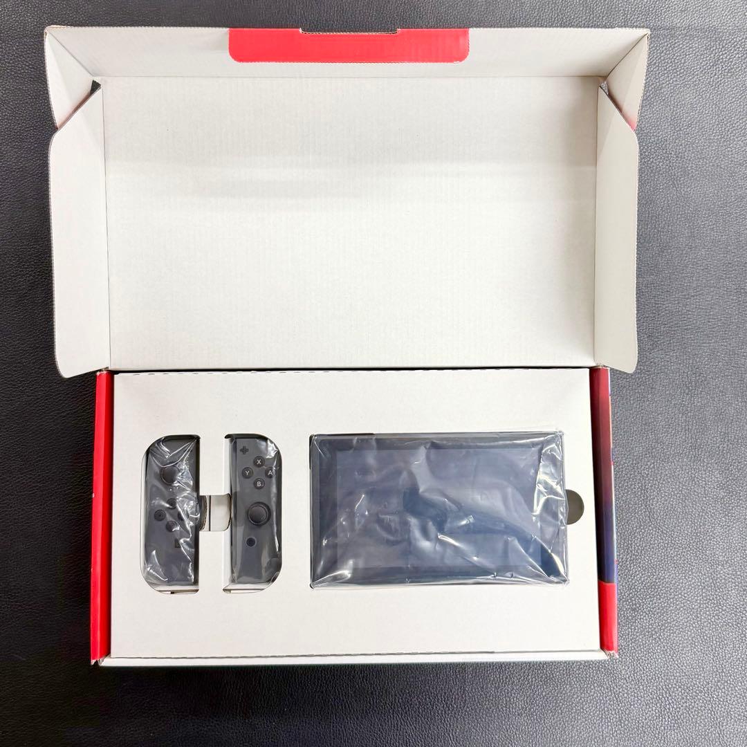 極美品・動作確認済】Nintendo Switch 本体 グレー(オマケ付き) - メルカリ