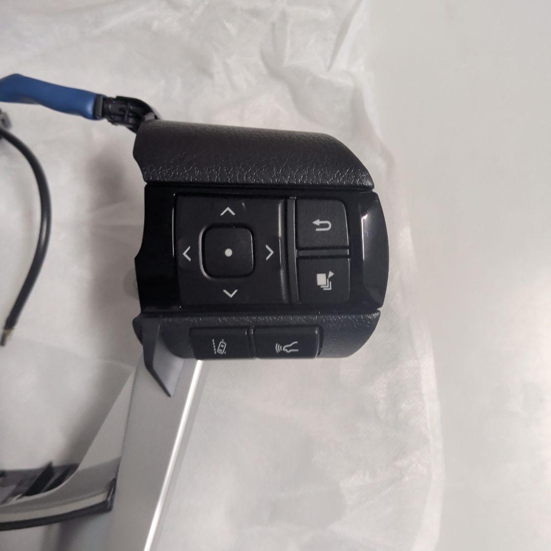 ランドクルーザー70 GDJ76W ステアリングスイッチ - メルカリ