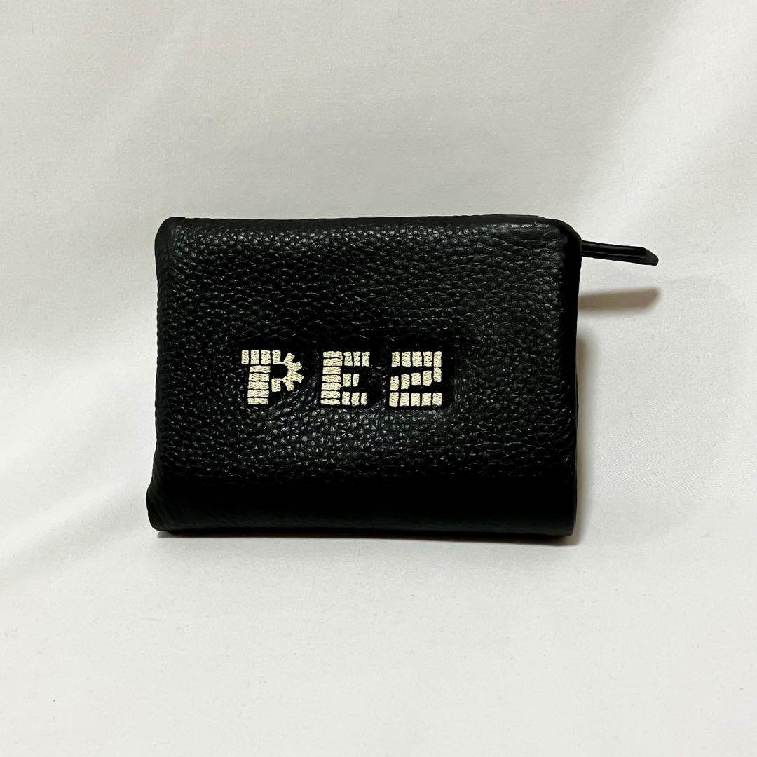 新品未使用】PEZ（ペッツ）×earPAPILLONNER刺繍折り財布【ZOO - メルカリ