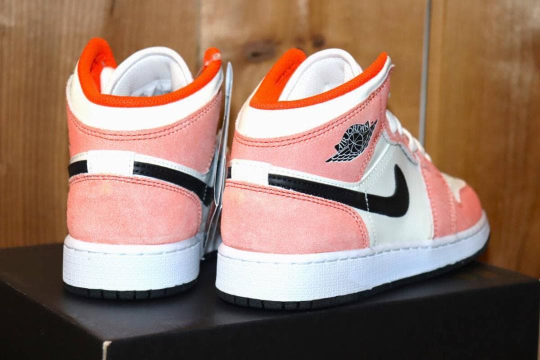 新品 NIKE AIR JORDAN 1 MID SE (GS) 23.5cmⒽ