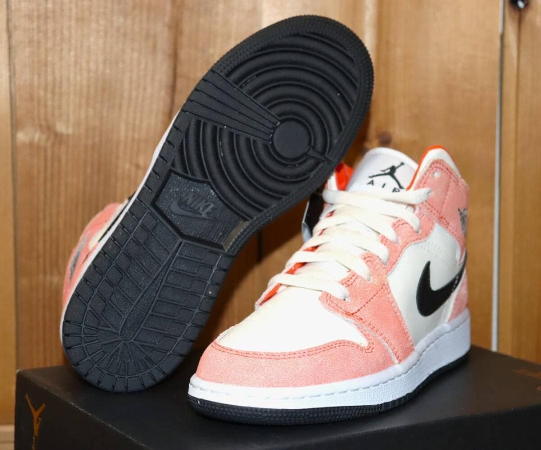 新品 NIKE AIR JORDAN 1 MID SE (GS) 23.5cmⒽ