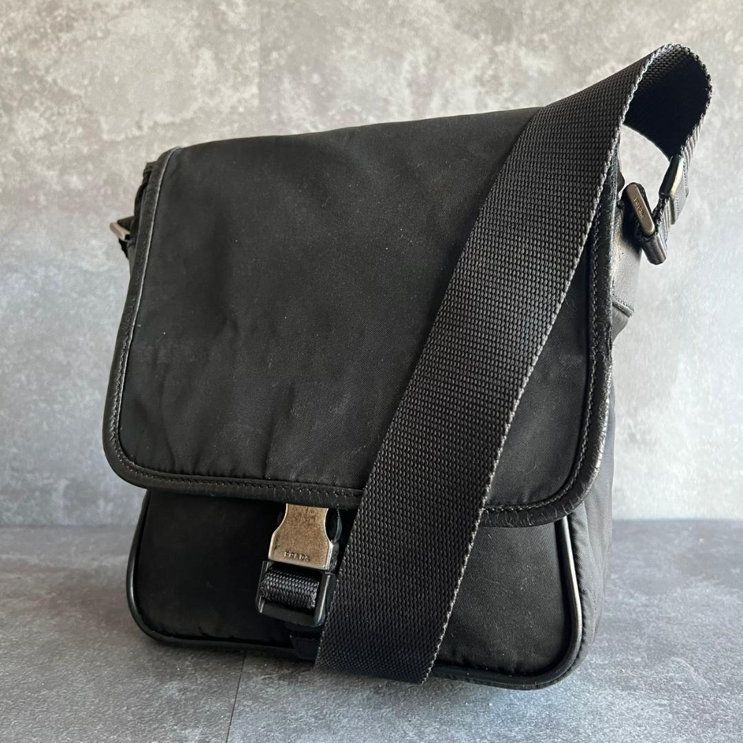 GREENLAND ⭐️PRADA⭐️プラダ ナイロン ショルダーバッグ 関税負担なし☆PRADA プラダ パデッドナイロン ショルダーバッグ