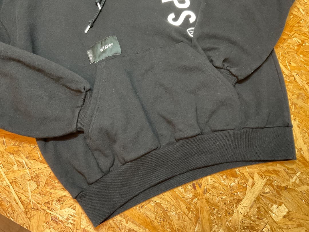 WTAPS 23AW 232ATDT-HPM01S SIGN HOODY 01 - メルカリ