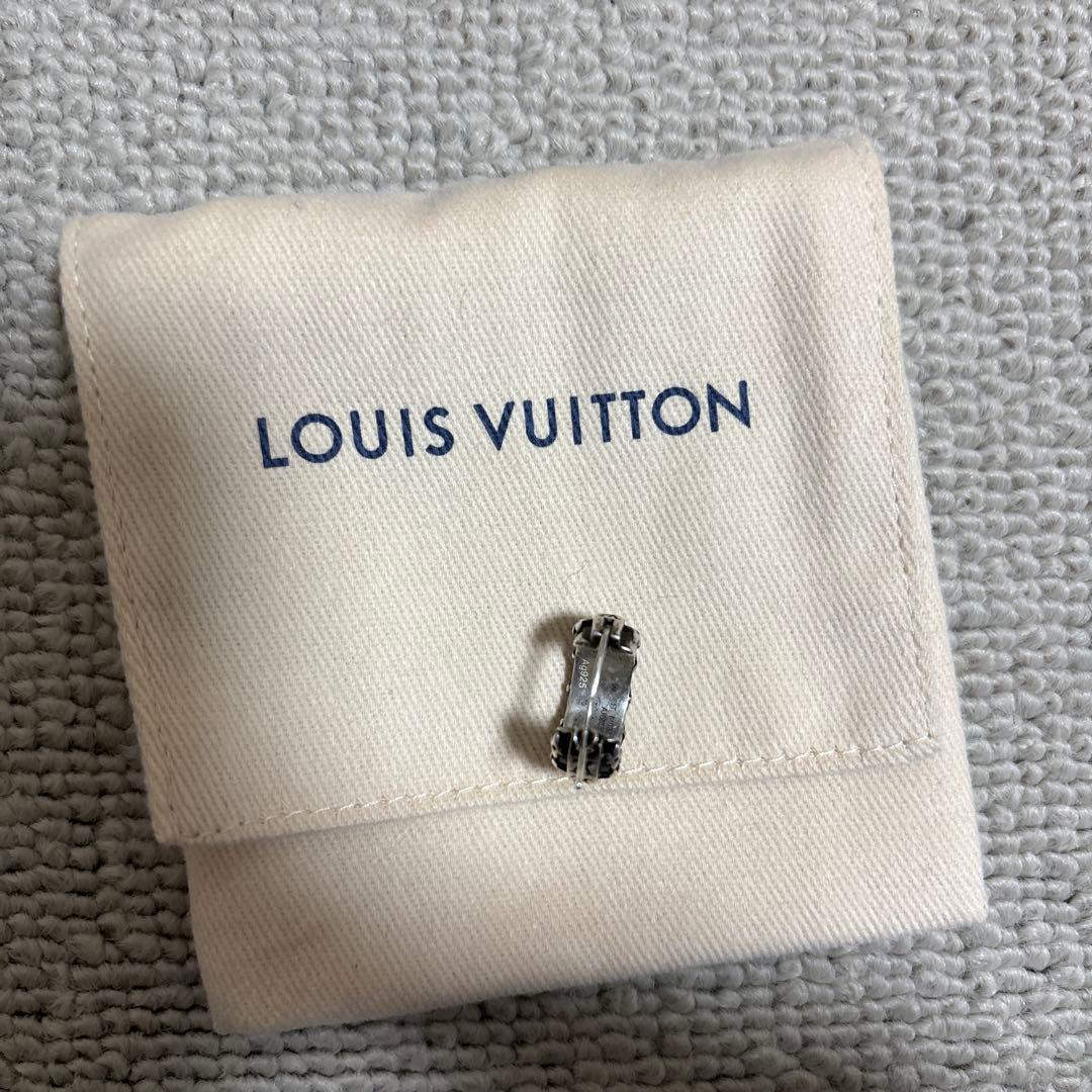 LOUIS VUITTON フープピアス・LV ドリフト 単品 セール中！