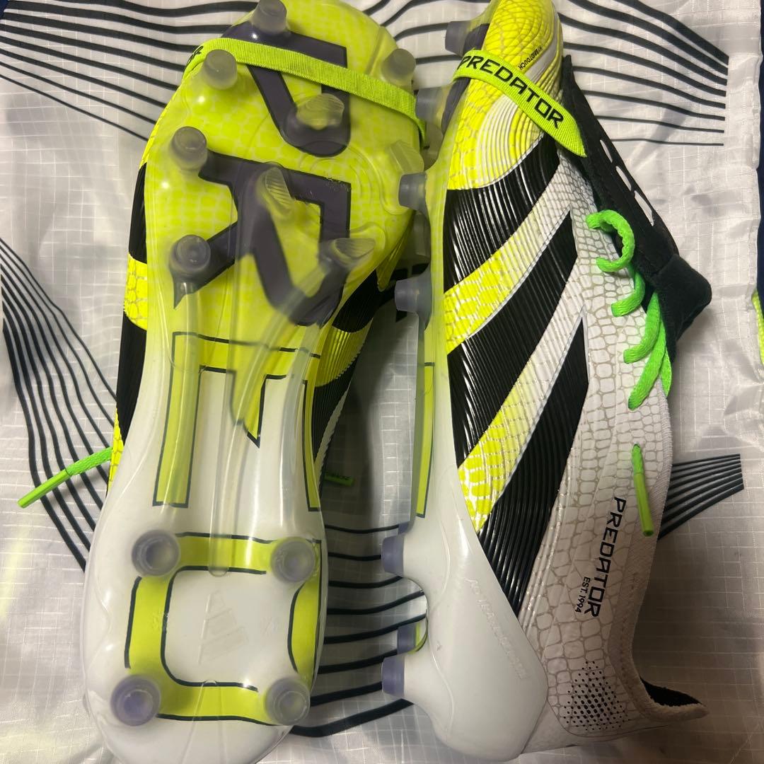 「未使用に近い」adidasプレデターエリートFT AG 26.0cm