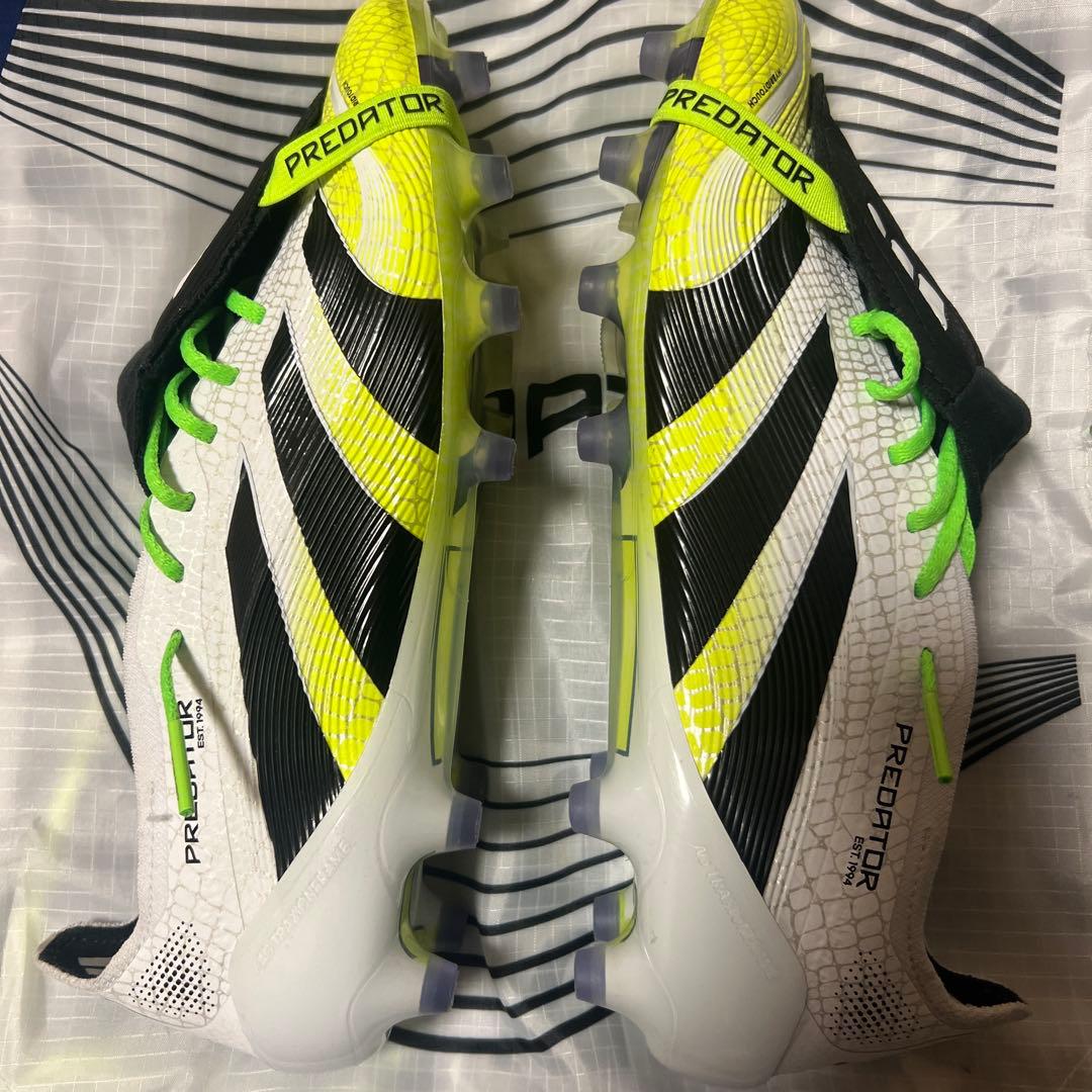 「未使用に近い」adidasプレデターエリートFT AG 26.0cm